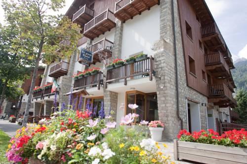 Residence Le Grand Chalet Apartment Courmayeur