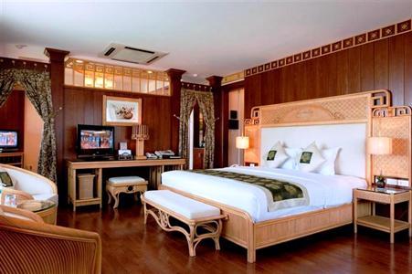 Huong Giang Hotel Resort & Spa