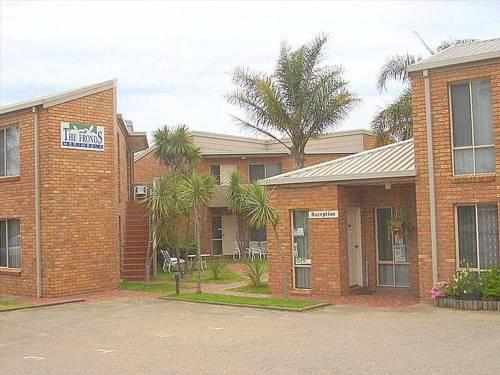 Fronds Holiday Apartments Merimbula