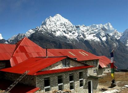 Yeti Mountain Home Kongde