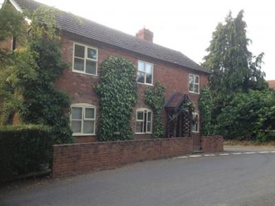 Corner House Salford Priors