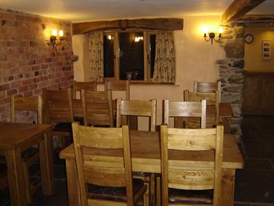 Wayside Guest Accommodation and Whisky Barn