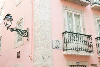 Hello Lisbon Bairro Alto Apartments