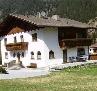 Auer Manfred