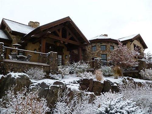 Pronghorn Resort