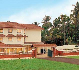 Marickar Hotel & Suites-Nedumbassery