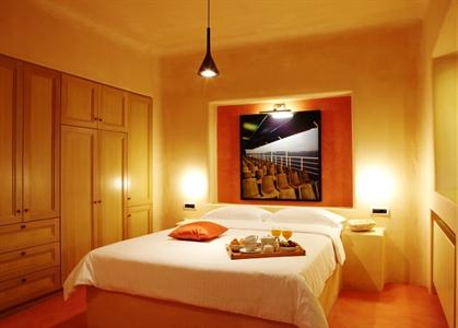 Voreina Gallery Suites