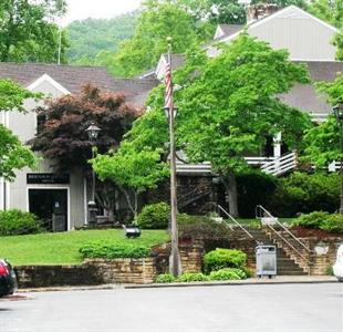 Pine Mountain State Resort Pineville