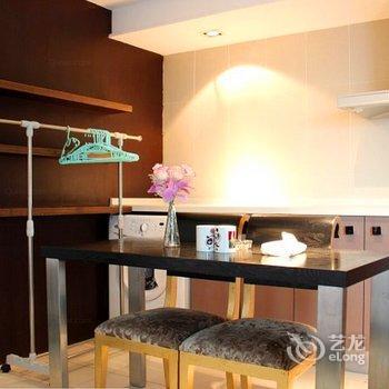 Love Chengdu Apartment Hotel Chengdu Xinian Plaza