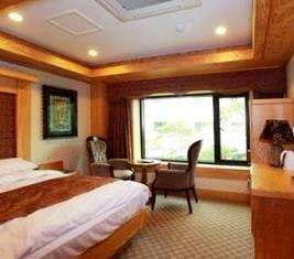 Gunsan Riverhill Tourist Hotel