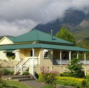 Mt Barney Lodge Country Retreat