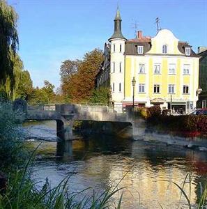 Hotel Hartmann an der Amperbrucke