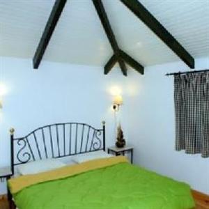 Thalia Studios Apartments & Villas