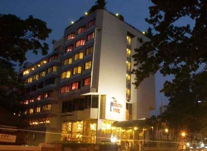 Fortune South Park Hotel Trivandrum