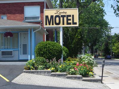 Lucien Motel