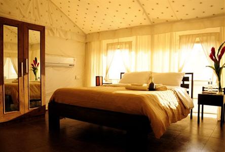 La Cabana Beach & Spa