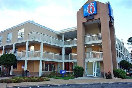 Motel 6 Virginia Beach