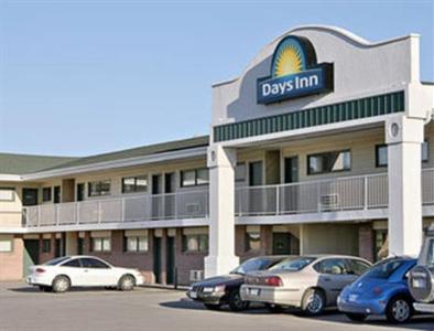 Days Inn & Suites Lincoln