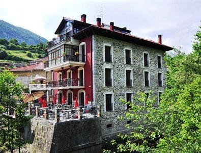 Hotel La Casa del Puente