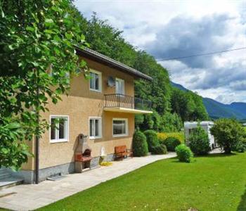 Holiday House Waldhaus