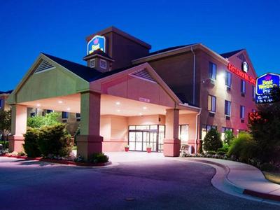 Best Western Plus Castlerock Inn & Suites