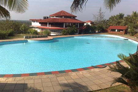 Indismart Woodbourne Resort