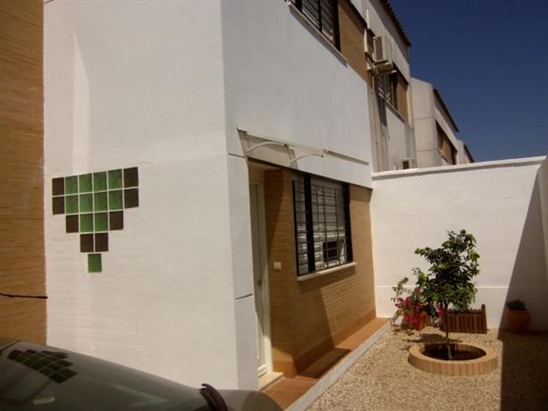 Homestay in Benacazon near Guadiamar Municipal Stadium