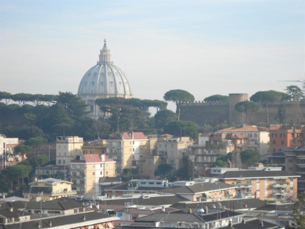 Homestay in Rome near Roma Balduina Railway Station