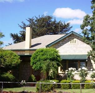 Angaston Rose B & B