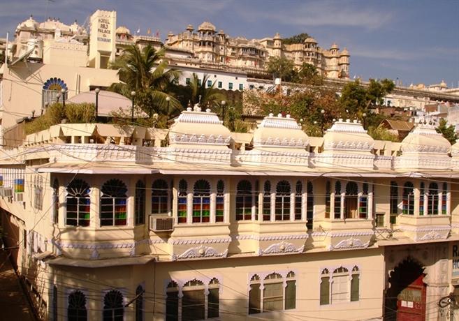 Hotel Raj Palace Udaipur