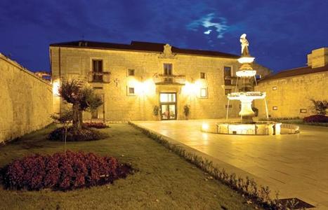 Pazo De Lestrove Hotel