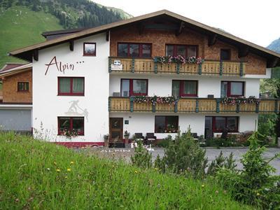 Alpin Garni Das Kleine Hotel