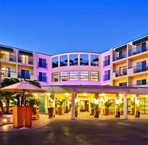 Doubletree Guest Suites Doheny Beach Dana Point