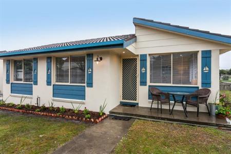 Torquay Beachfront Cottages