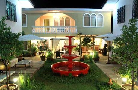 Island's Leisure Hotel Dumaguete