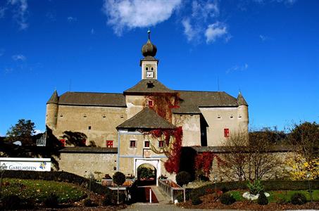 Schloss Gabelhofen