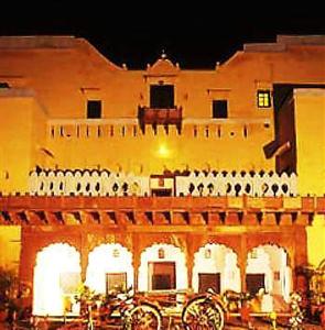 Chandra Mahal Haveli Hotel