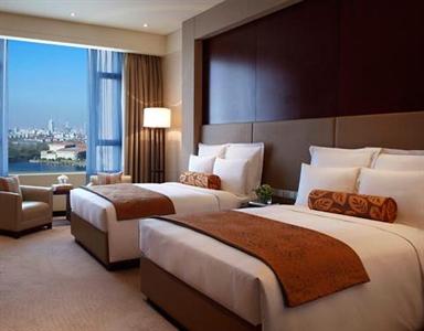 Renaissance Tianjin Lakeview Hotel