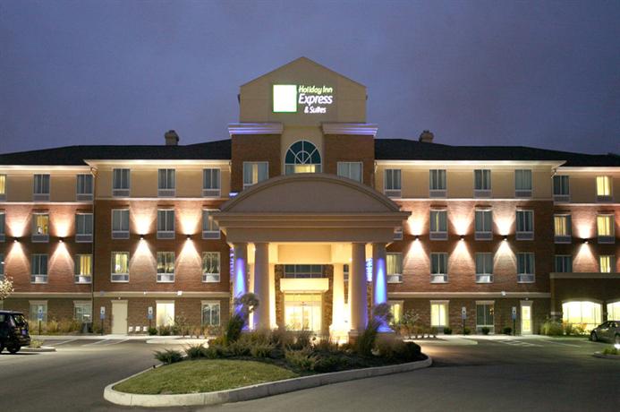 Holiday Inn Express Suites Mason