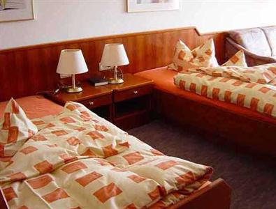 Seepark Kirchheim Hesse Hotel