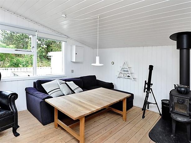 Two-Bedroom Holiday home in Fano 2