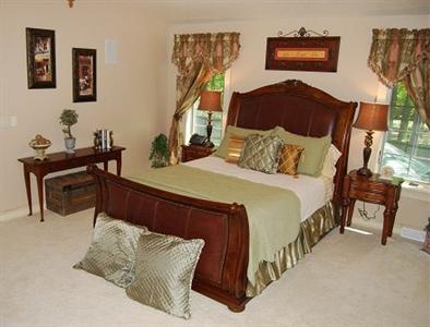 The Roost Bed & Breakfast