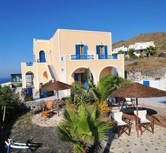 Villa Pezoula Oia Greece
