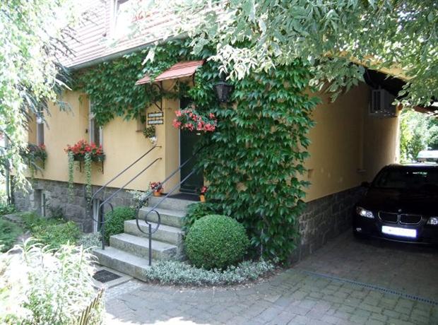 Homestay In Residential Sobotka