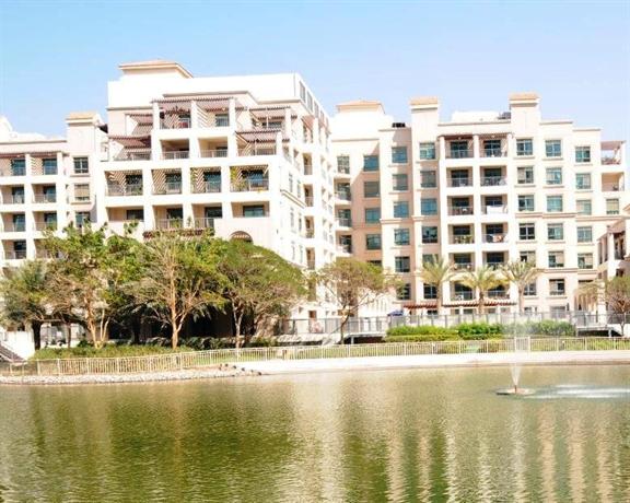 Dubai Apartments - The Greens - Canal Apartments