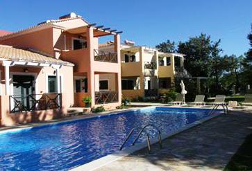 Heliotropia Houses