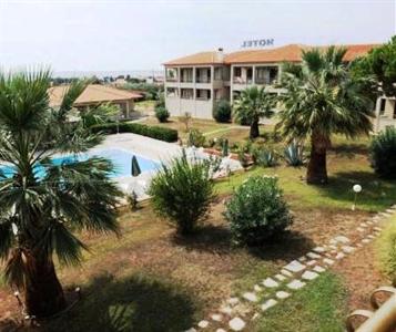 Kalives Resort