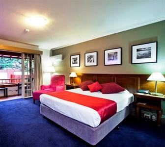 Mercure Canberra