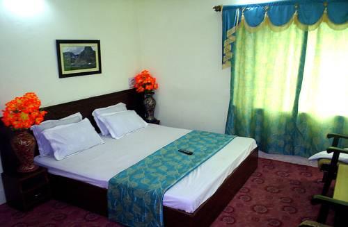 Hotel Star of Kashmir