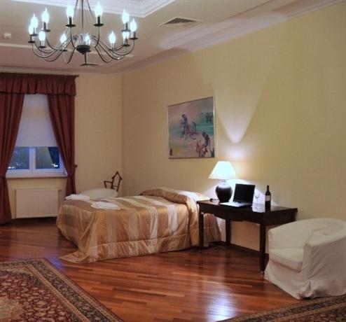 Hotel Parnas Old Town